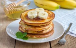 Bananen-Haferflocken-Pfannkuchen