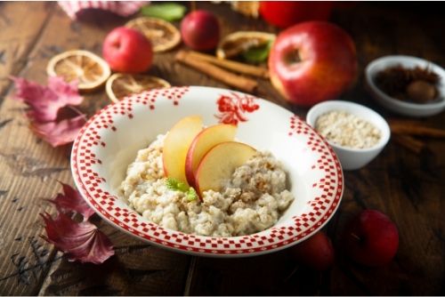 Apfel-Leinsamen-Porridge